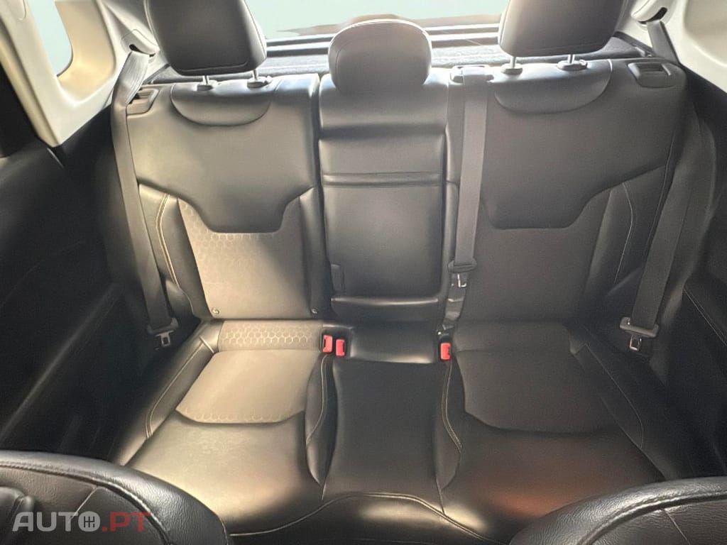 Jeep Compass 1.6 M-Jet Longitude