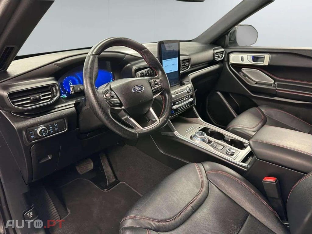 Ford Explorer ST-Line Hybrid 4x4 