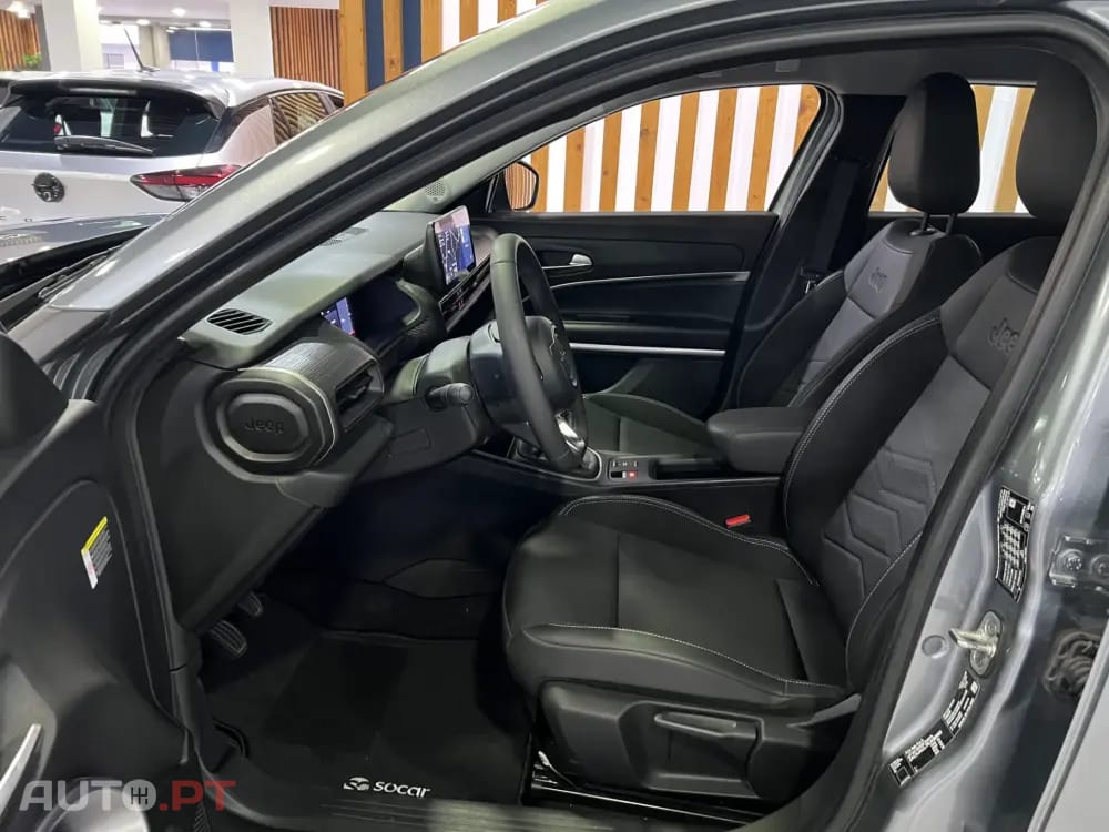 Jeep Avenger 1.2 GSE T3 Altitude