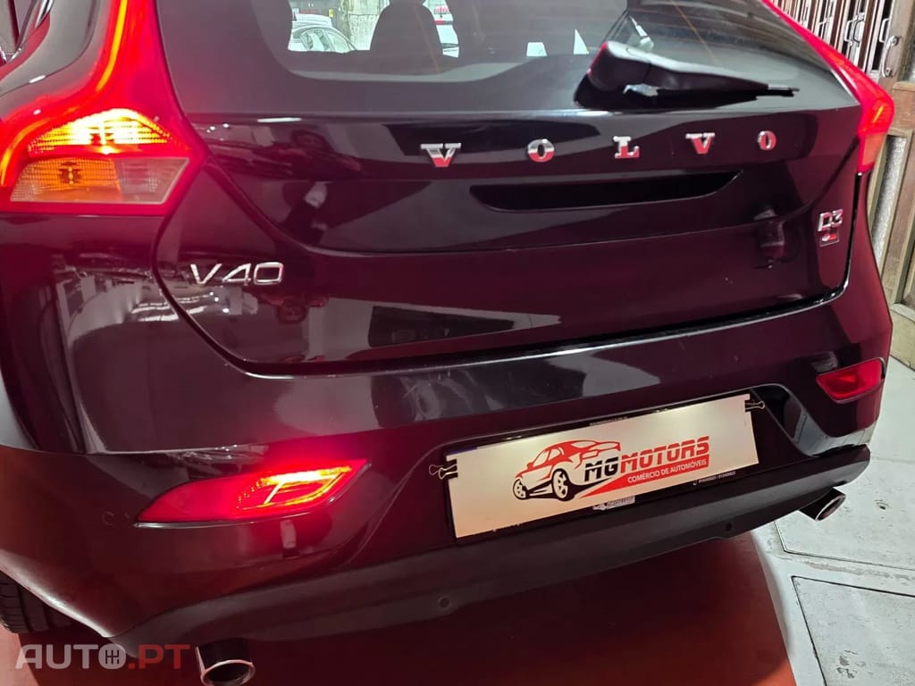 Volvo V40 2.0 D3 Momentum