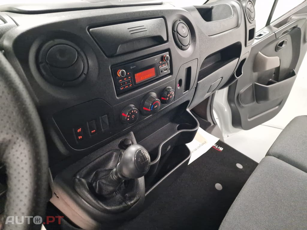 Renault Master 2.3 dCi L2H2 3.3T 130CV IVA DEDUTIVEL