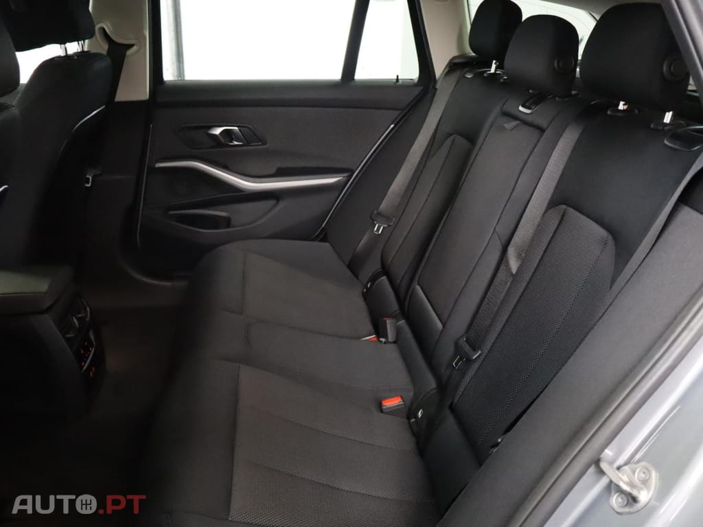 BMW 330 e Auto Corporate Edition
