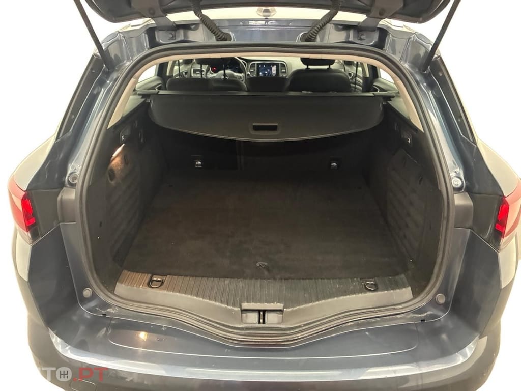 Renault Mégane Break E-Tech Business