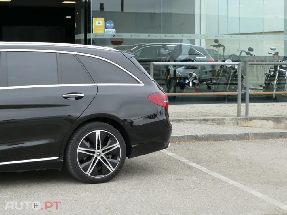 Mercedes-Benz C 300 de Avantgarde