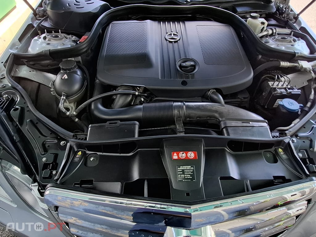 Mercedes-Benz E 220 Avangard