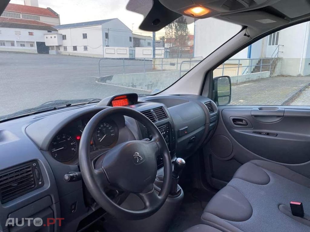 Peugeot Expert 1.6 HDi L2H1 Semi-Vidrado