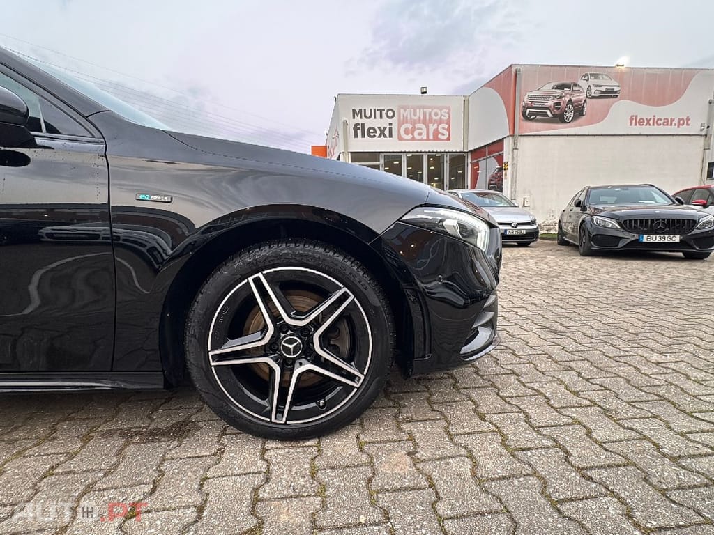 Mercedes-Benz A 250 e AMG Line