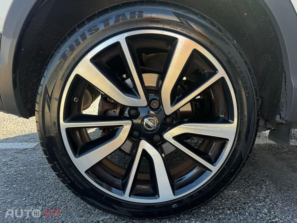 Nissan Qashqai 1.6 dCi Tekna Premium Xtronic