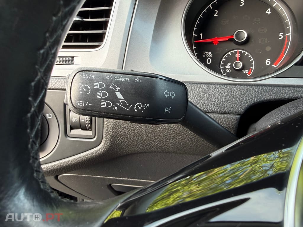 Volkswagen Golf 1.6 TDi Trendline DSG