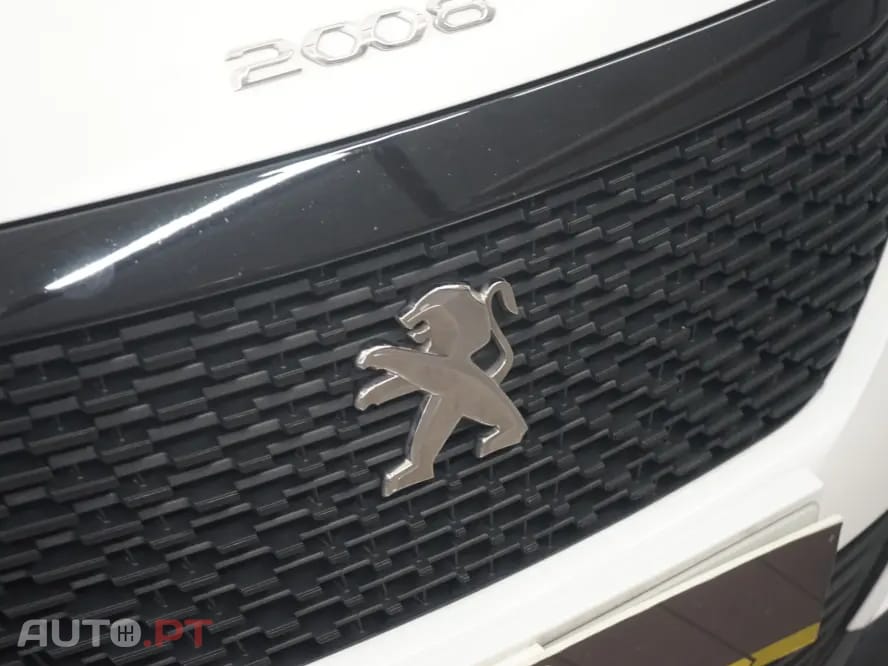 Peugeot 2008 1.2 PureTech Active
