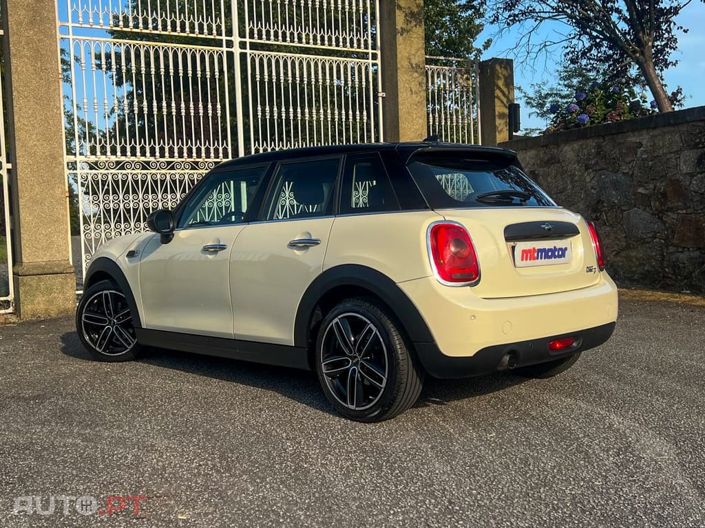 MINI One D - 5 Portas