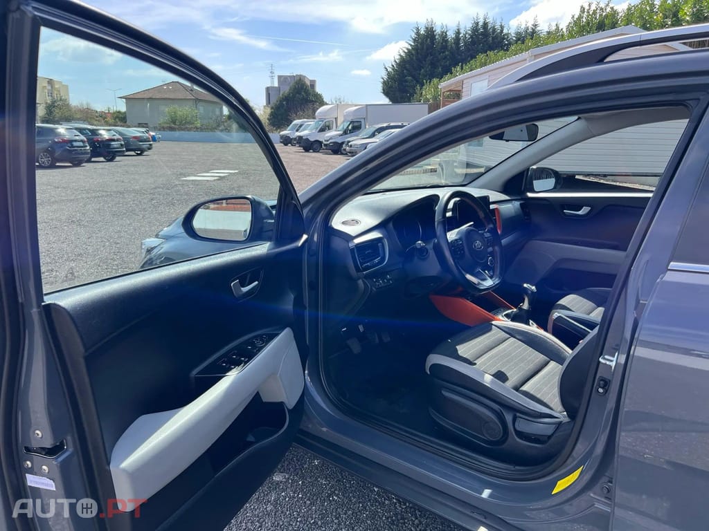 Kia Stonic 1.0 T-GDI OPF Mild Hybrid Platinum