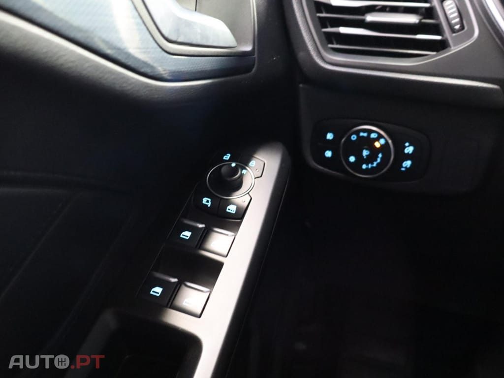 Ford Focus SW 1.0 ECOBOOST  MHEV ACTIVE 