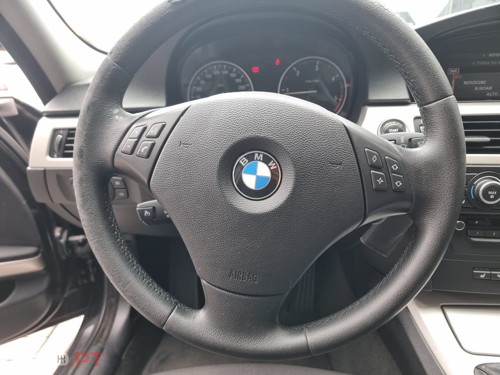 BMW 318 d Touring
