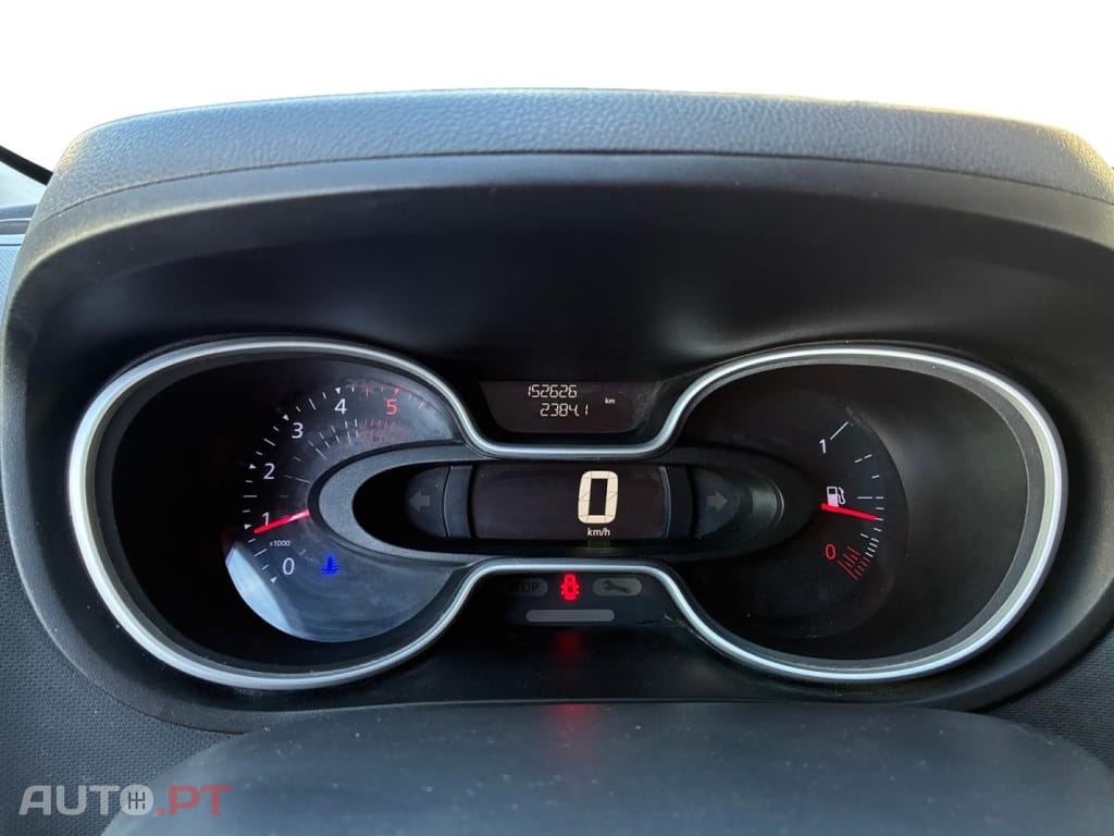 Renault Trafic 2.0 dCi L2H1 1.3T Grand Confort