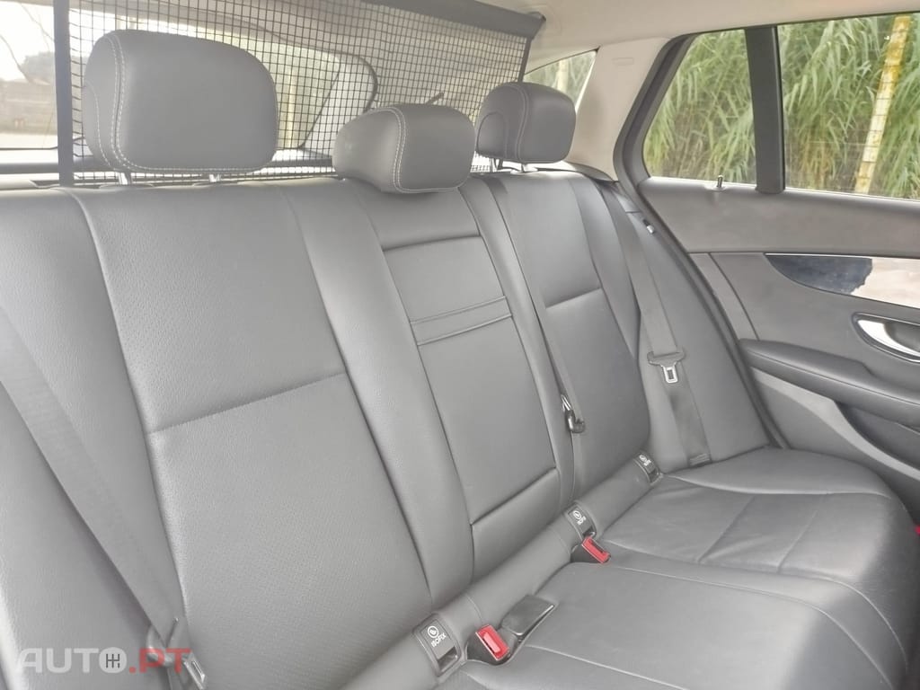 Mercedes-Benz C 200 (BlueTEC) d Station 7G-TRONIC AMG Line