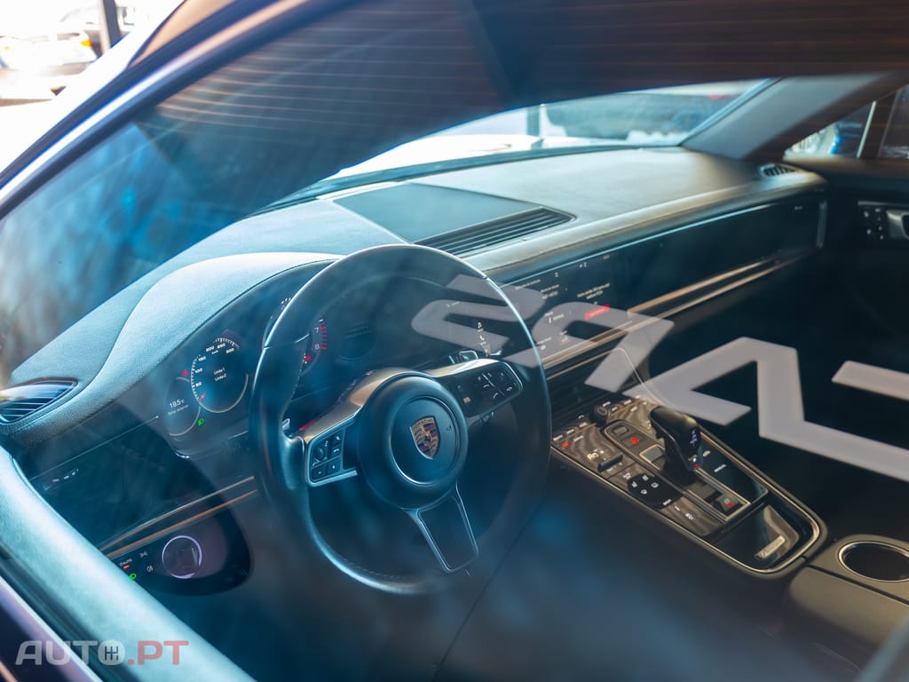 Porsche Panamera 4 Executive