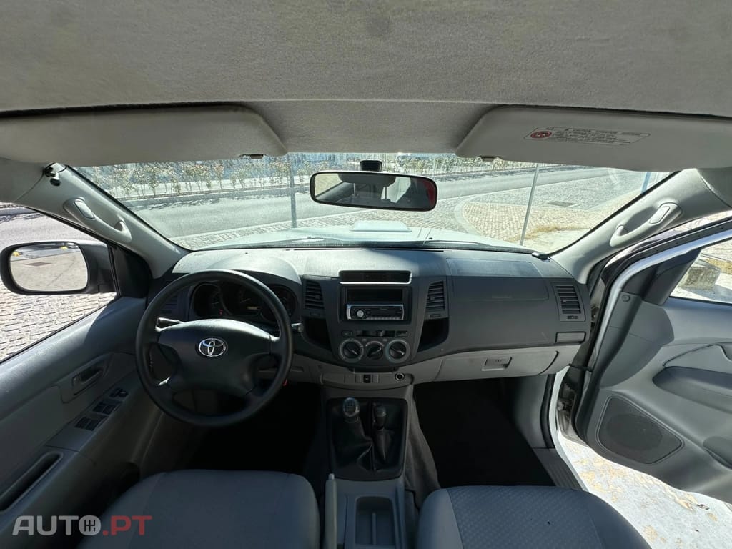 Toyota Hilux 2.5 D-4D 4WD CD AC