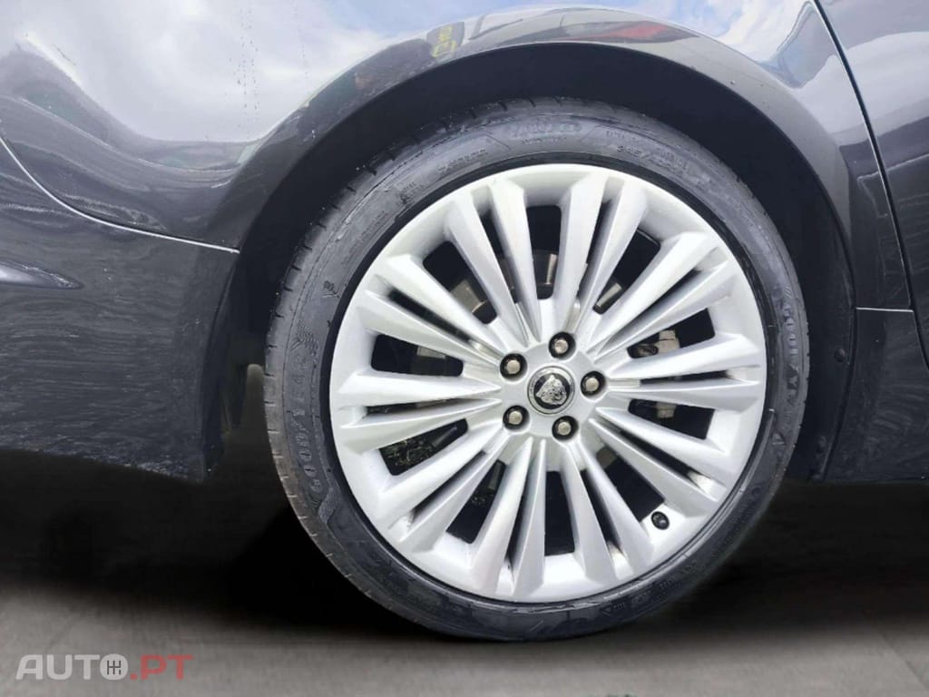 Jaguar XF 3.0 D SPORT