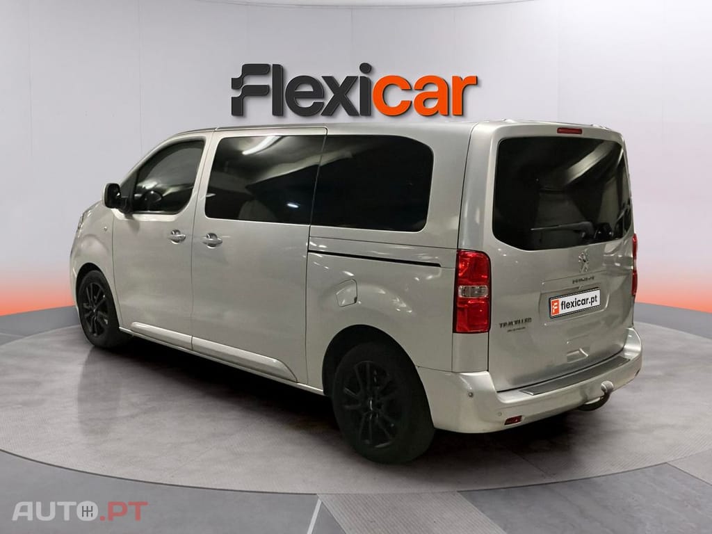 Peugeot Traveller 2.0 BlueHDi L2H1 Standard