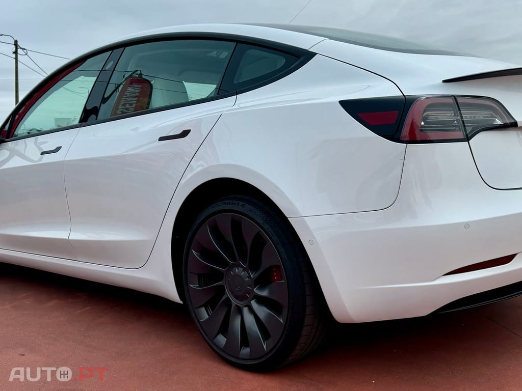 Tesla Model 3 Performance Dual Motor AWD
