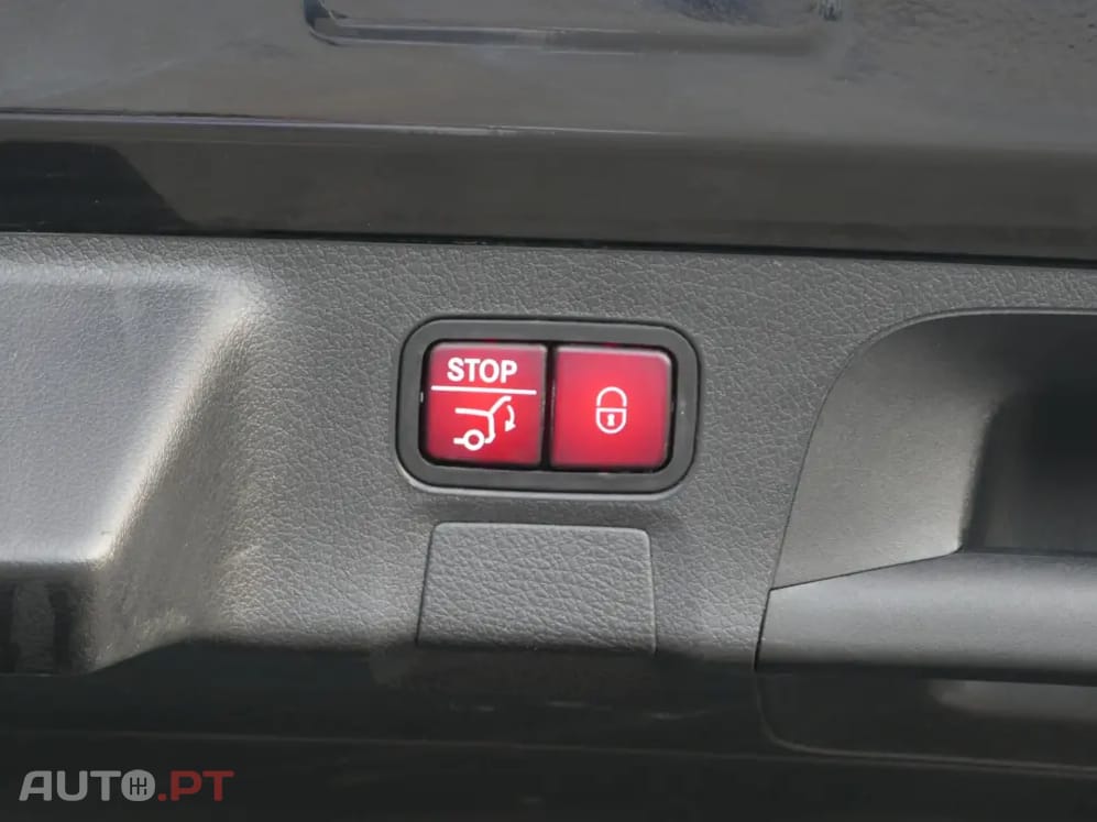 Mercedes-Benz CLA 250 e Shooting Brake AMG Line