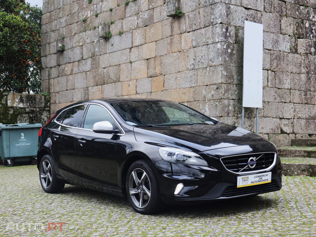 Volvo V40 2.0 D2 R-Design