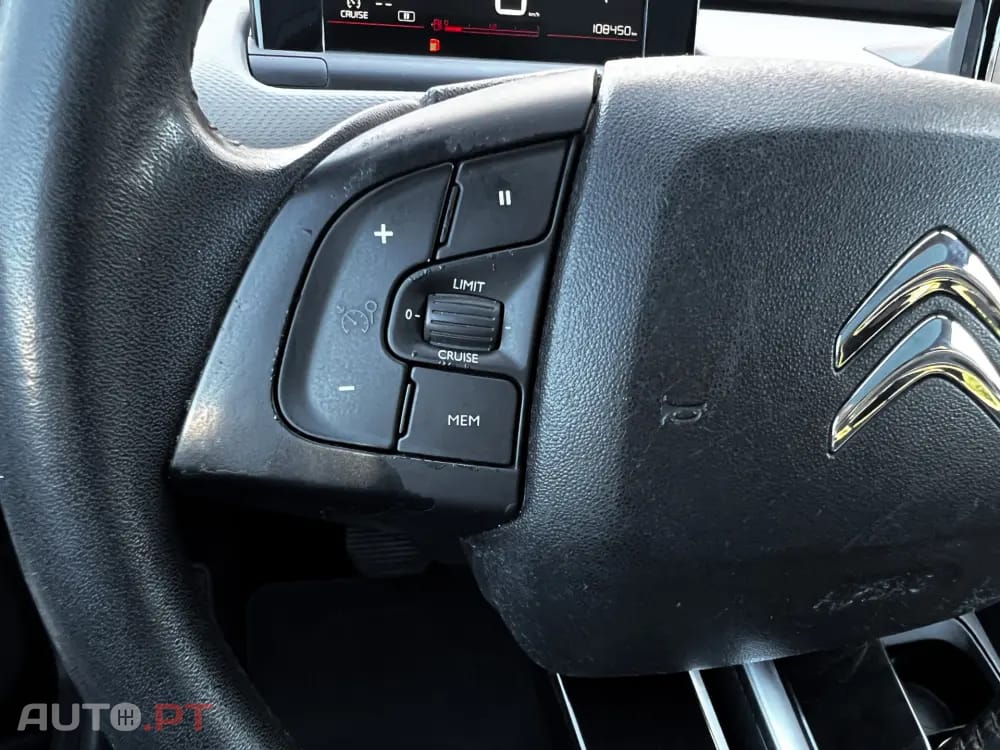 Citroen C4 Cactus 1.2 PureTech Shine EAT6