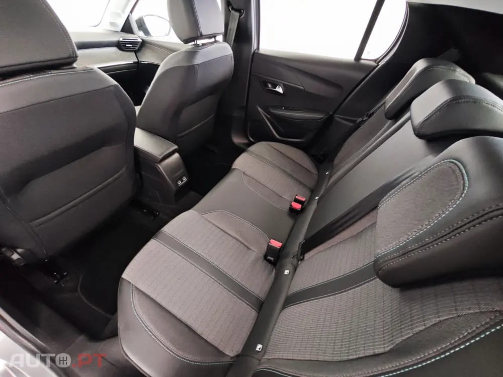 Peugeot 208 1.2 PureTech Allure Pack