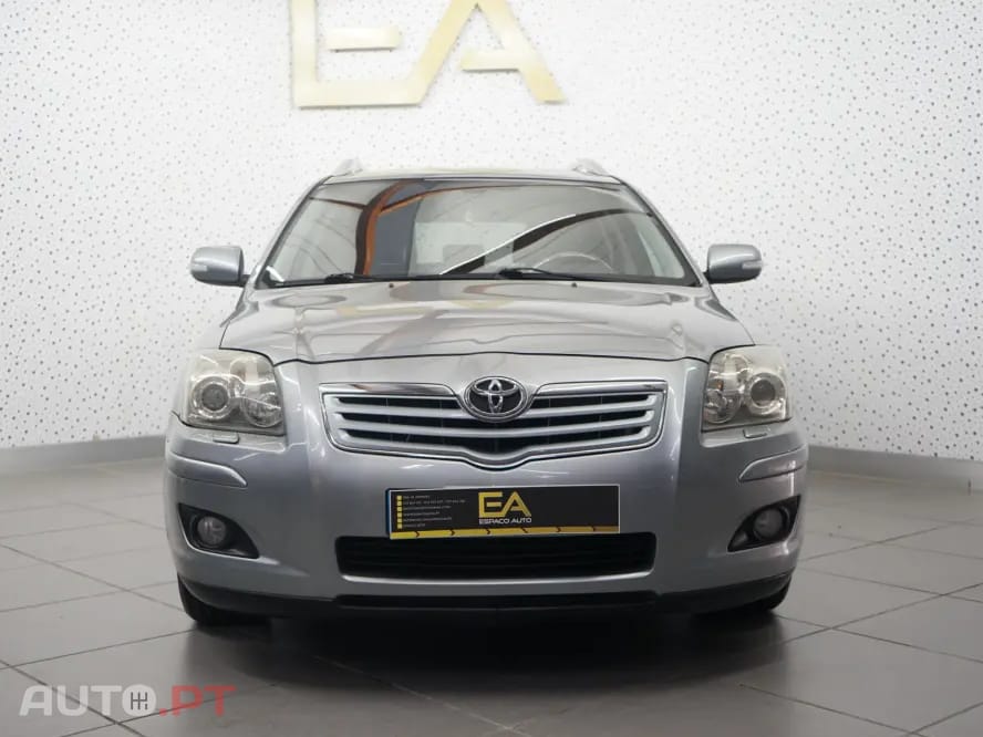 Toyota Avensis 2.0 D-4D Exclusive