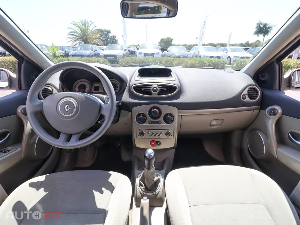 Renault Clio 1.2 16V Confort