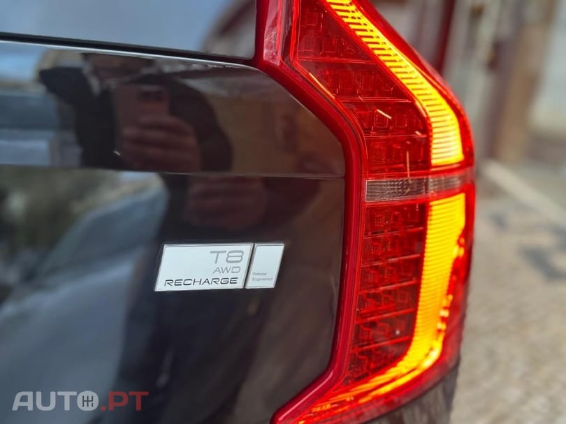 Volvo XC90 2.0 T8 PHEV Inscription Expression AWD