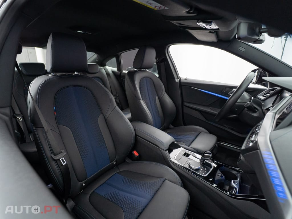 BMW 216 d Pack Desportivo M