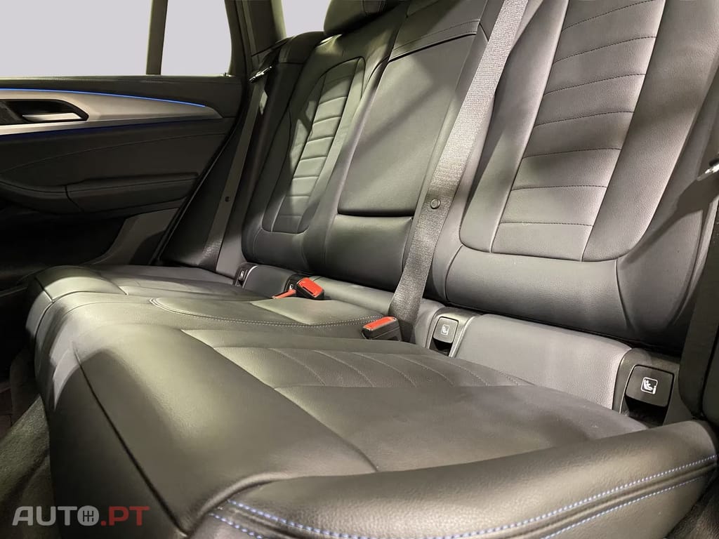 BMW iX3 I.V.A DEDUTIVEL M Sportpaket Impressive