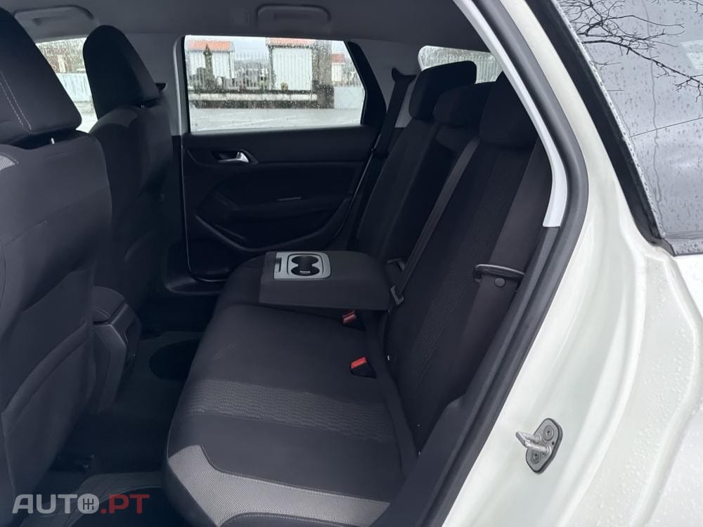 Peugeot 308 SW 1.6 BlueHDi Allure J18