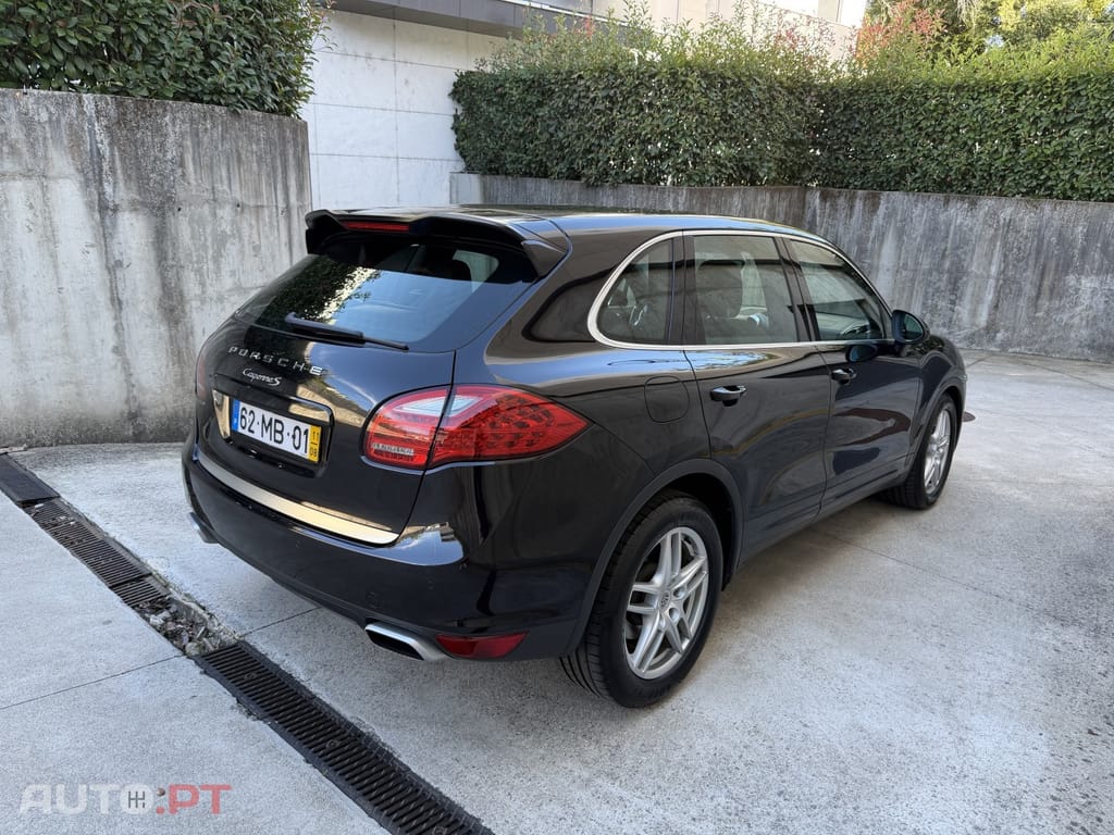 Porsche Cayenne S