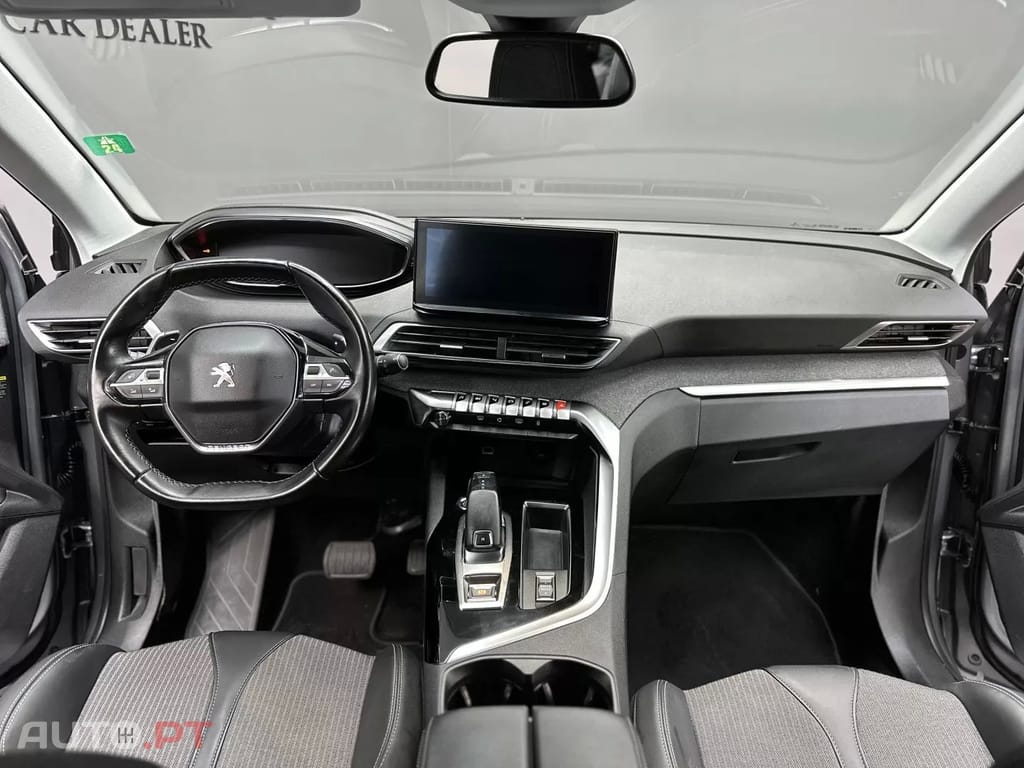 Peugeot 5008 1.2 PureTech Allure Pack
