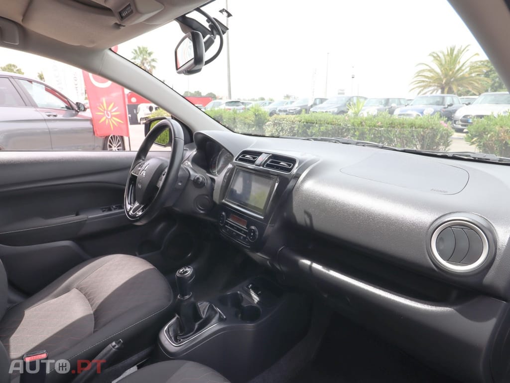 Mitsubishi Space Star 1.2 Conenect Edition