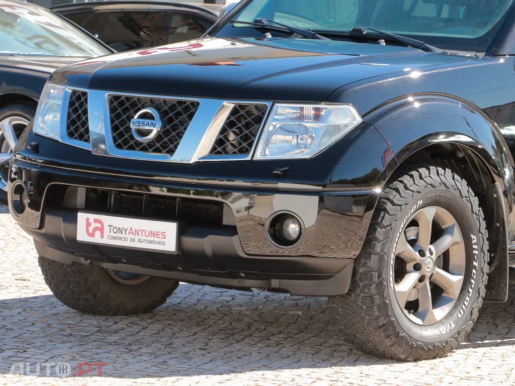 Nissan Navara 2.5 dCi CD LE