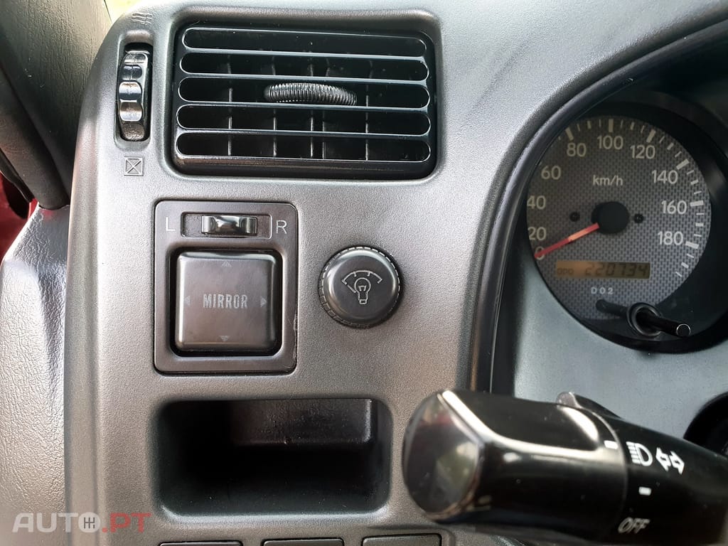 Toyota RAV4 2.0i 16V