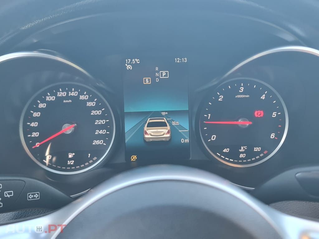 Mercedes-Benz C 220 d AMG Line