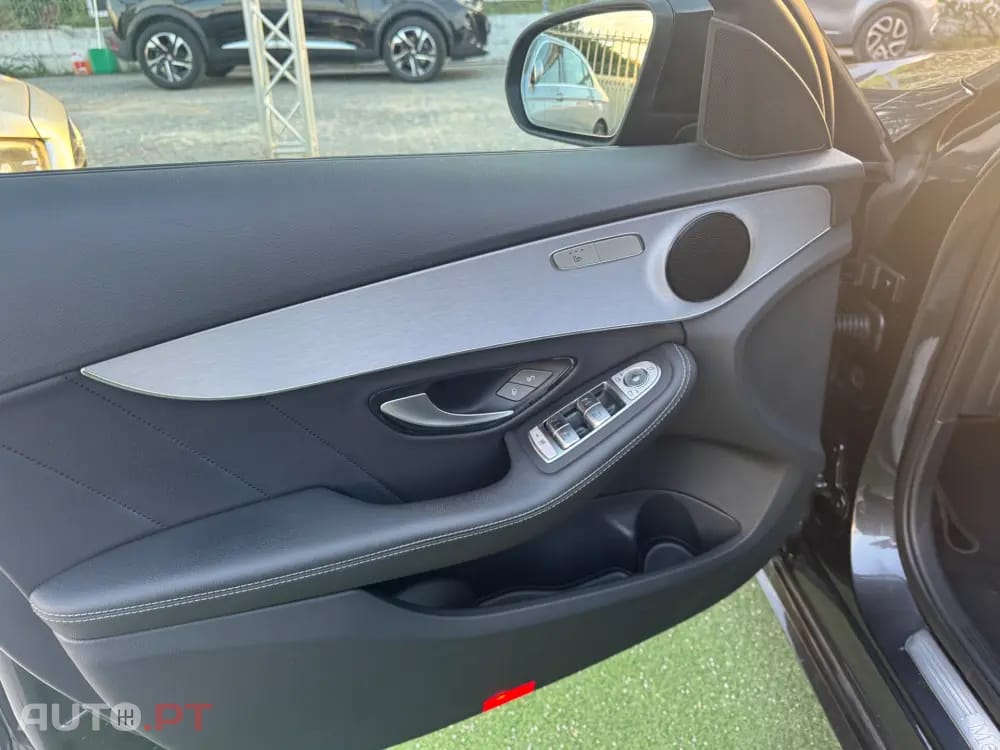 Mercedes-Benz C 300 de AMG Line