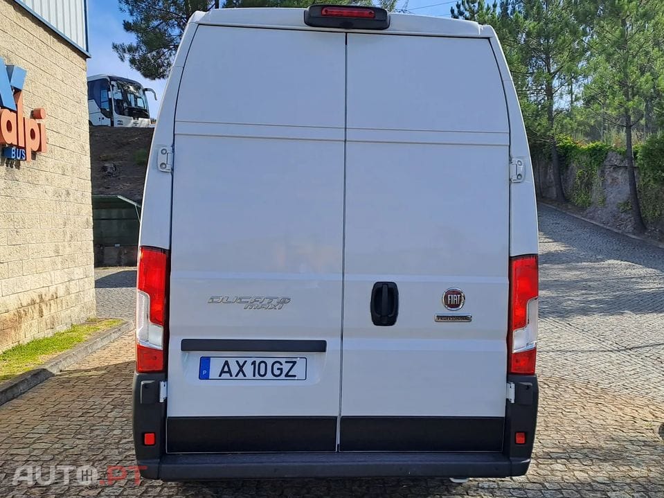 Fiat Ducato DUCATO Maxi 35 XLH3 (17m3) 2.2 Multijet 180cv