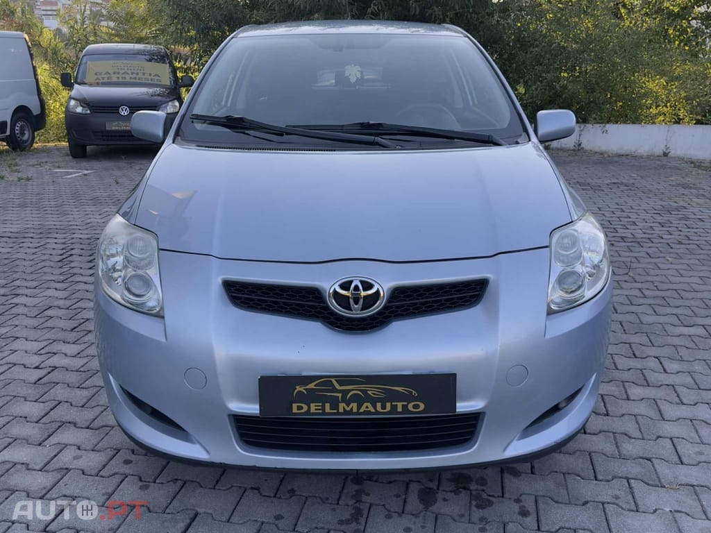 Toyota Auris 2.0 D-4D Exclusive