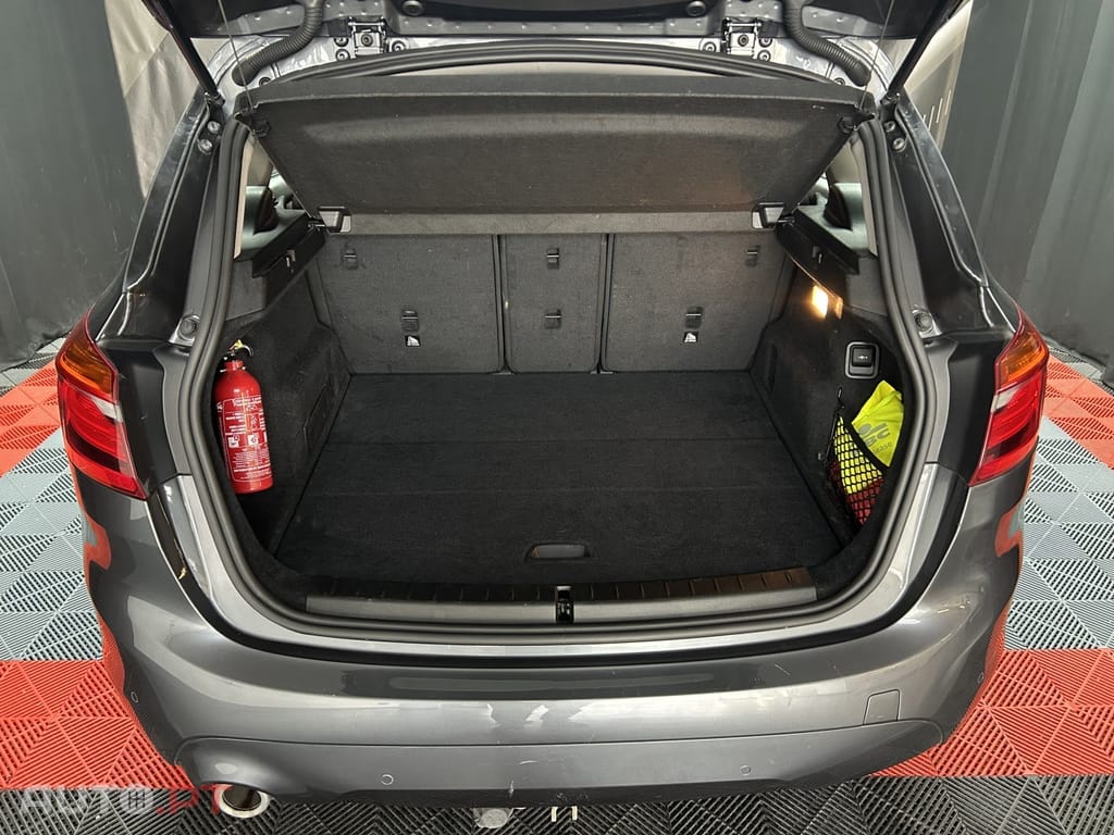 BMW 216 d Advantage