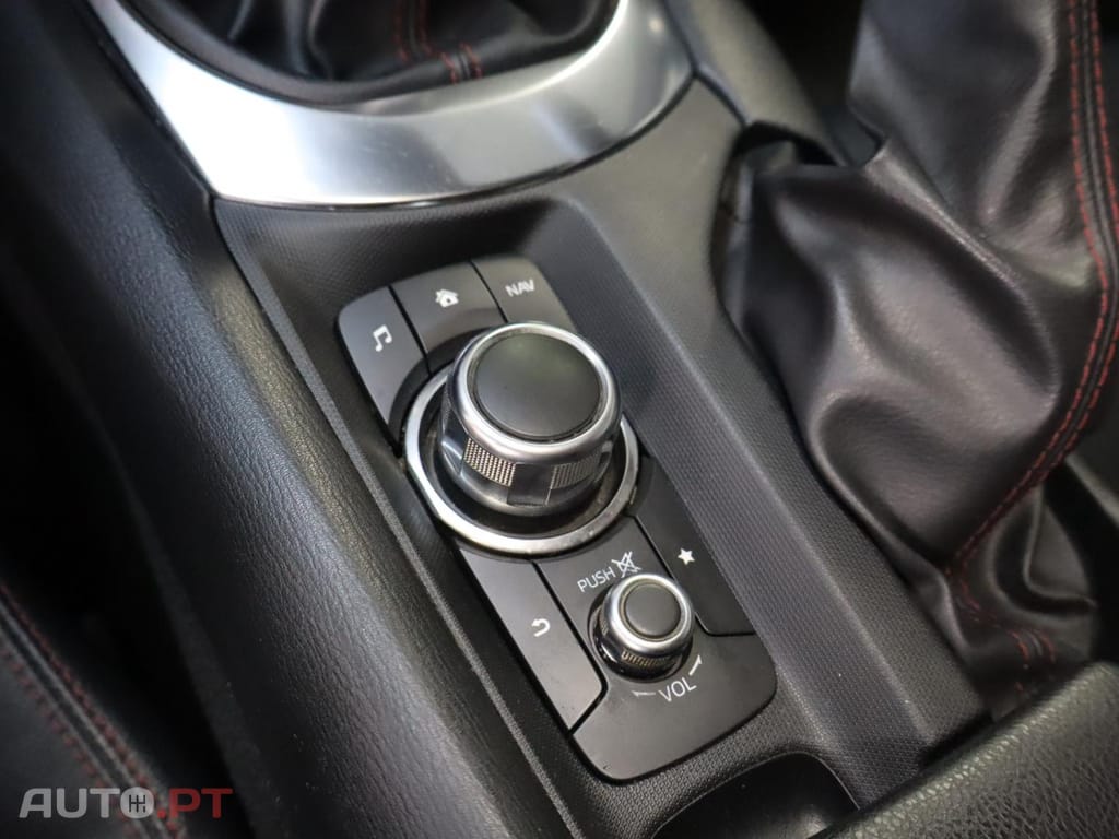 Mazda MX-5 1.5 SKY- G  Evolve Navi