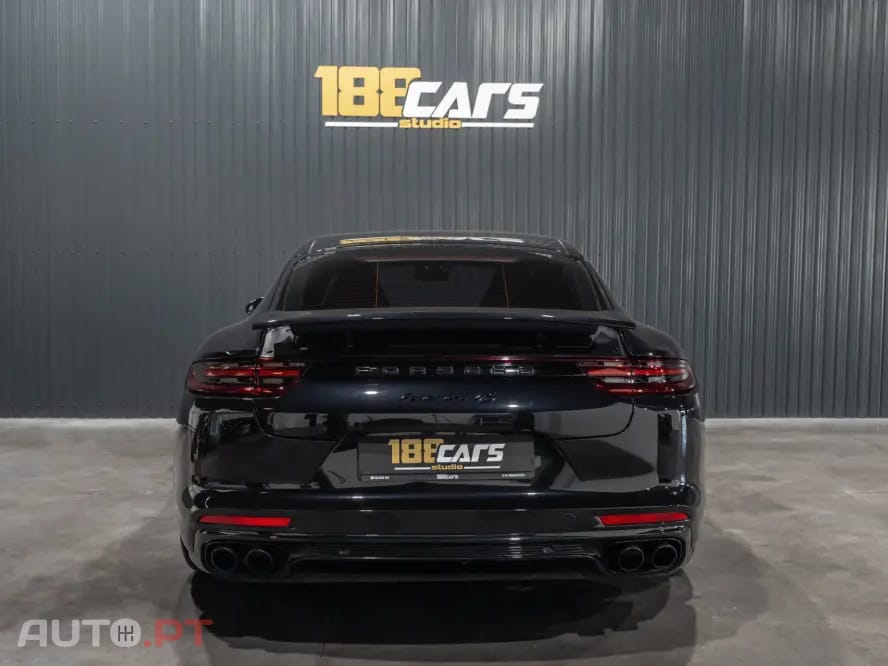 Porsche Panamera S PDK