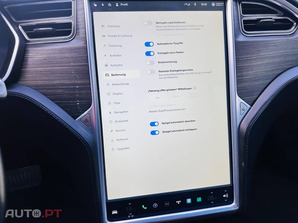Tesla Model S 85D