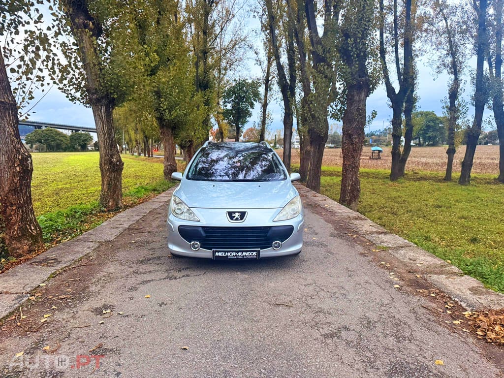 Peugeot 207 SW 1.6 HDi Outdoor FAP