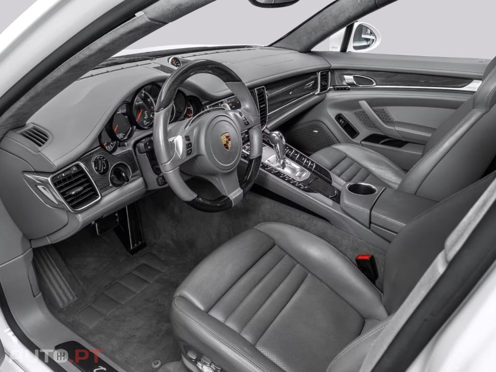 Porsche Panamera TURBO  Grand GT